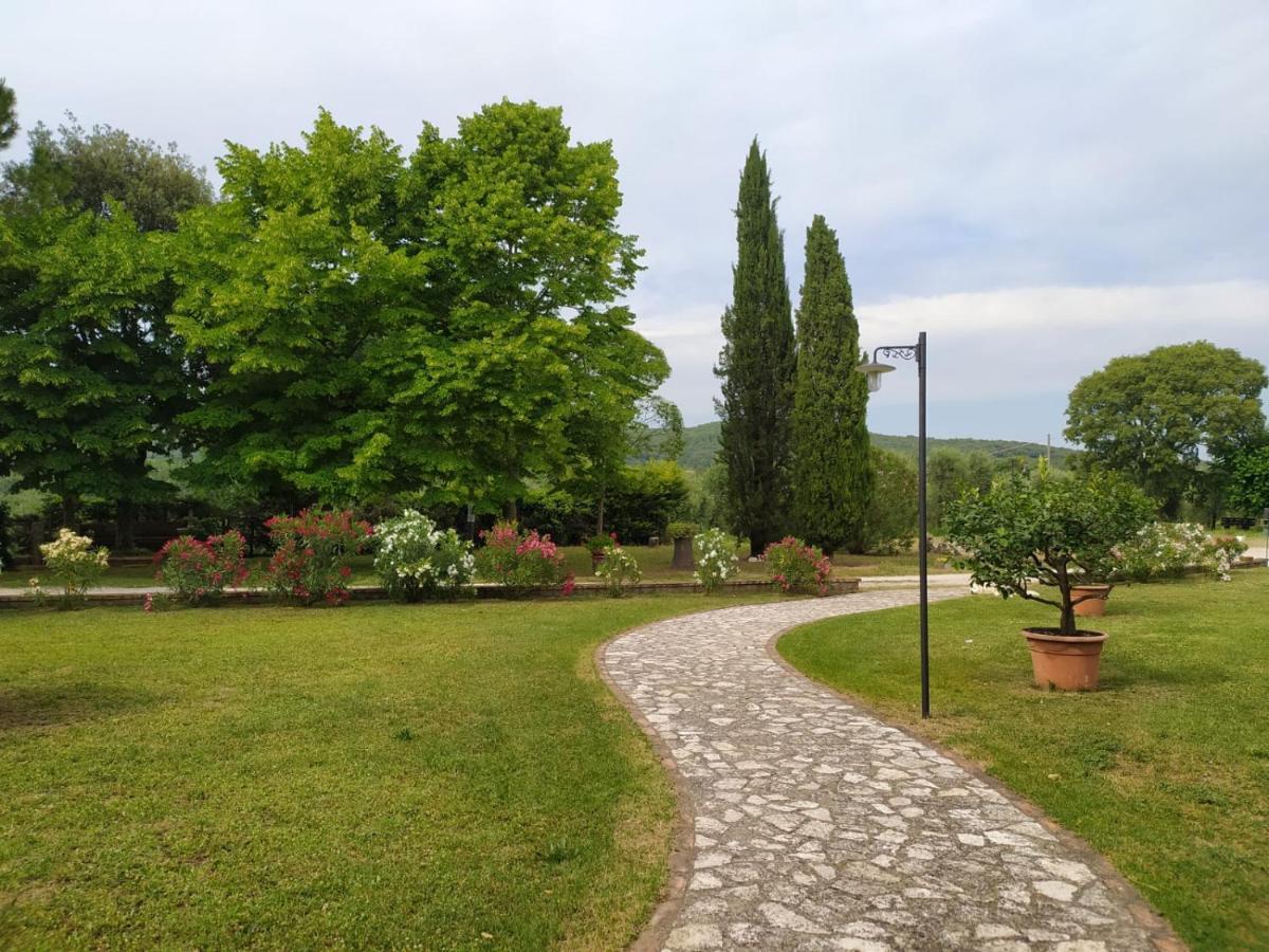 Agriturismo Podere Luchiano Amelia Exterior foto